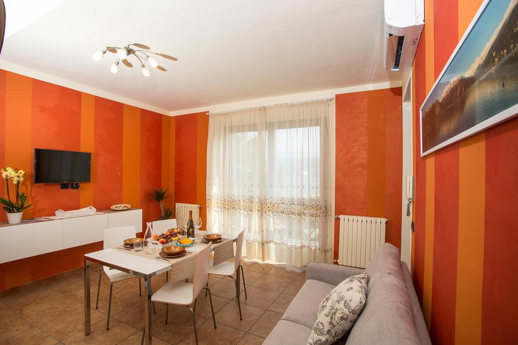 Casa Vacanze La Nautica Μπαβένο Εξωτερικό φωτογραφία
